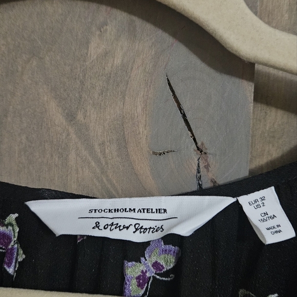 & Other Storied Printed midi dress tie neck. Sheer upper butterfly print. Size 2 - Picture 7 of 12